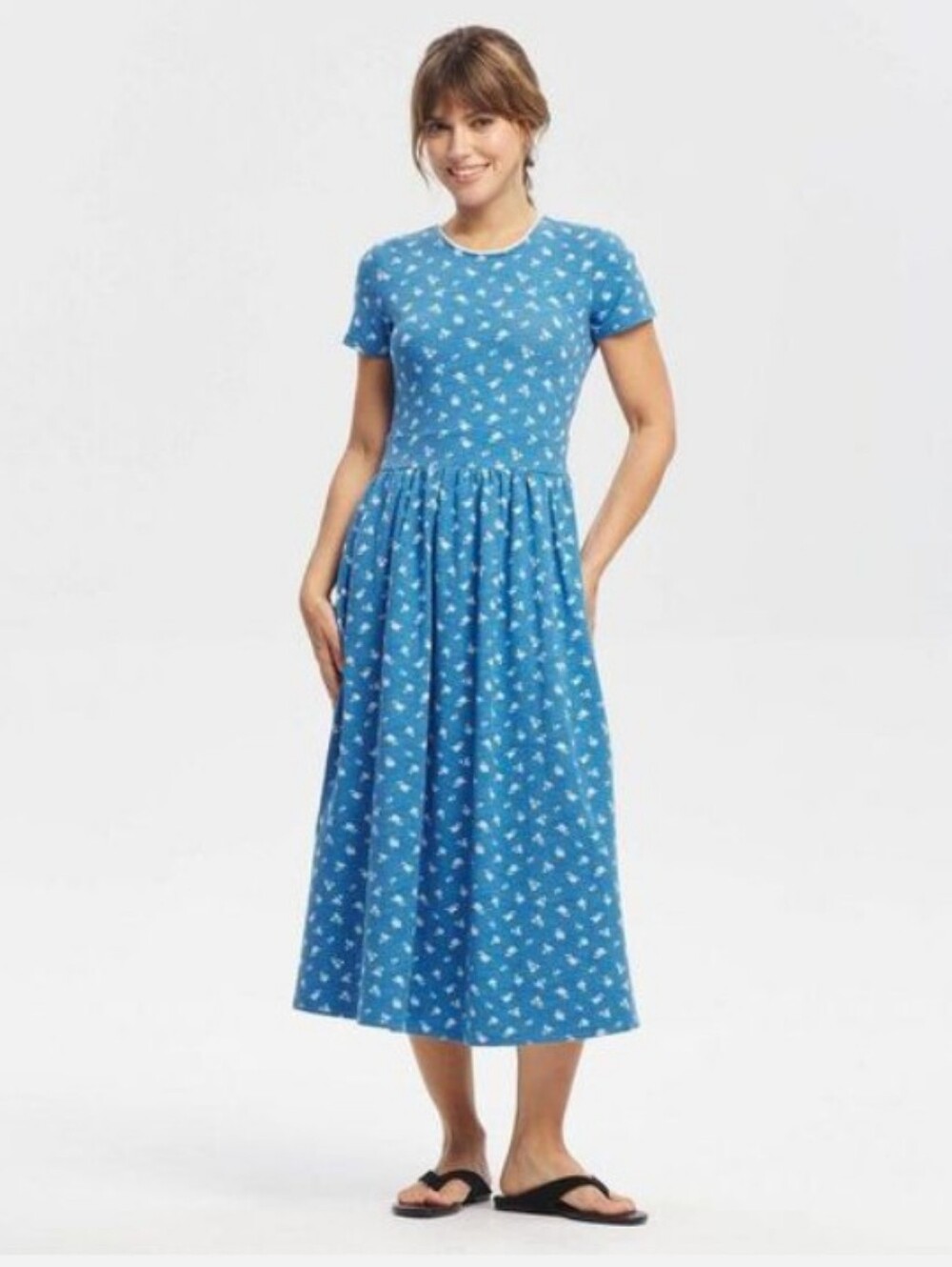 Bundle 3 Universal Thread Cotton Black, Burgundy, Blue Floral Dresses Medium